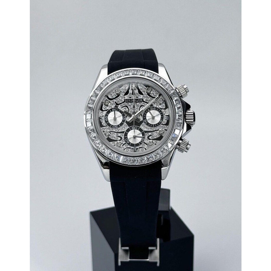 Custom Seiko Mod • Silver Diamond Tiger Daytona Quartz Chronograph • 39.5mm